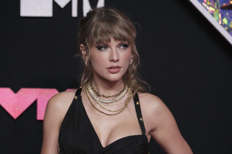 Taylor Swift wint grootste VMA prijzen