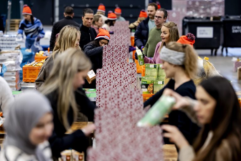 Unilever organiseert wederom kerstpakkettenactie voor voedselbank