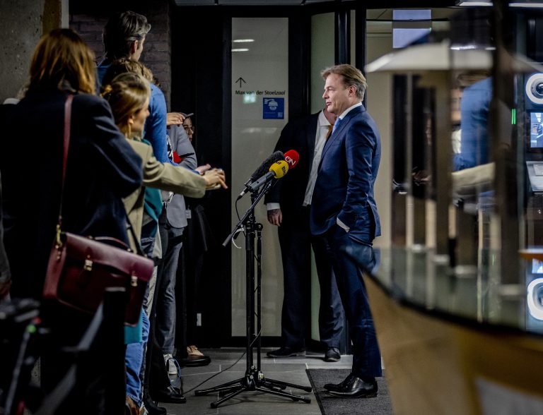 De dag van Pieter Omtzigt aan tafel bij verkenner Ronald Plasterk