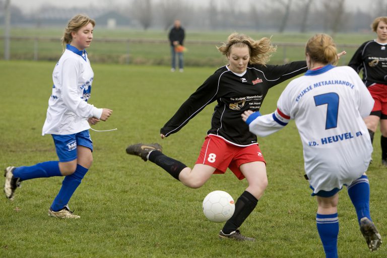 Onbekende voetbalcompetitie groeit jaarlijks met 10%