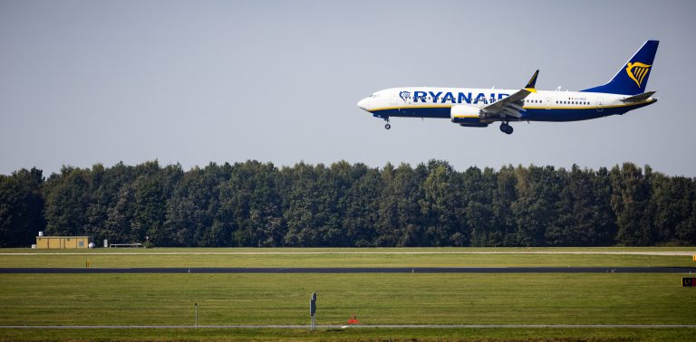 Deze zomer op vliegvakantie? Hier moet je op letten: misleidende advertenties en ‘shit show’ bij Boeing