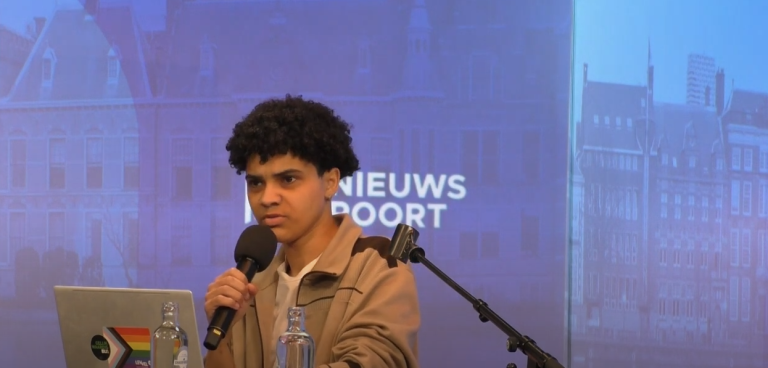 Videoreportage presentatie Jason Bhugwandass over jeugdzorgrapport