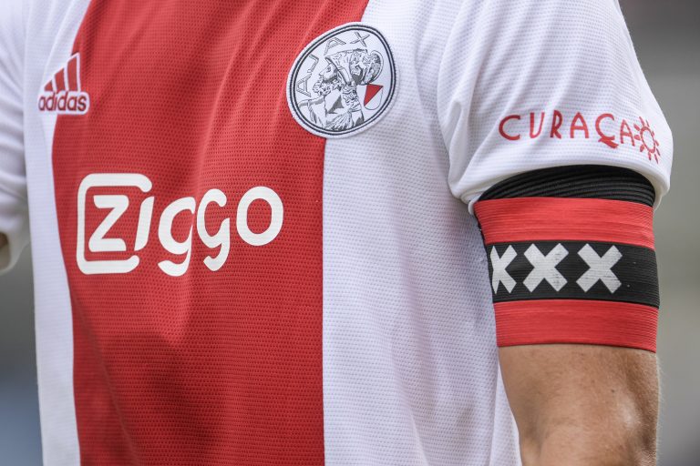 Hoe is de drama bij Ajax begonnen?