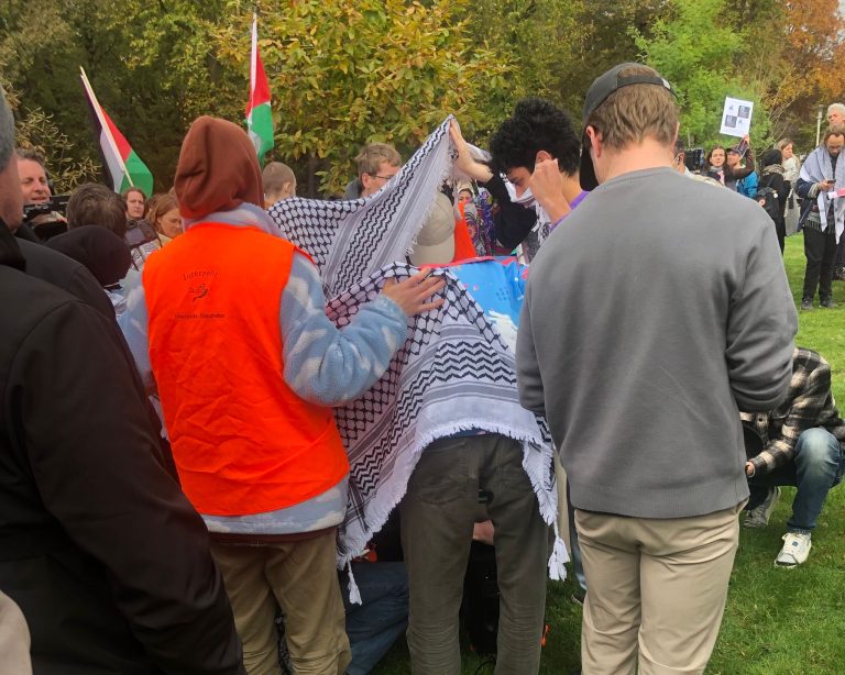 Pro-Palestina demonstratie Nijmegen: ‘Mensen met een Israëlisch paspoort zijn niet onschuldig’