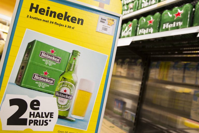 Alcoholreclame gericht op volwassenen: STIVA scherpt regels aan voor 2025