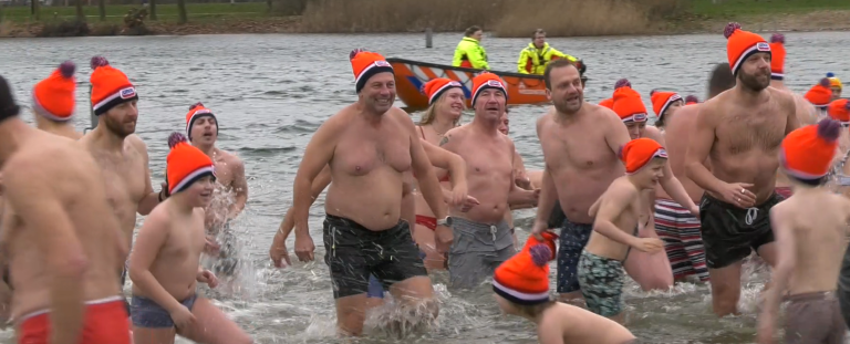 Frisse start van het jaar met de Nieuwjaarsduik