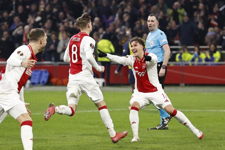 Ajax wint de slag om Zuidoost en zorgt voor prachtig einde Europese week