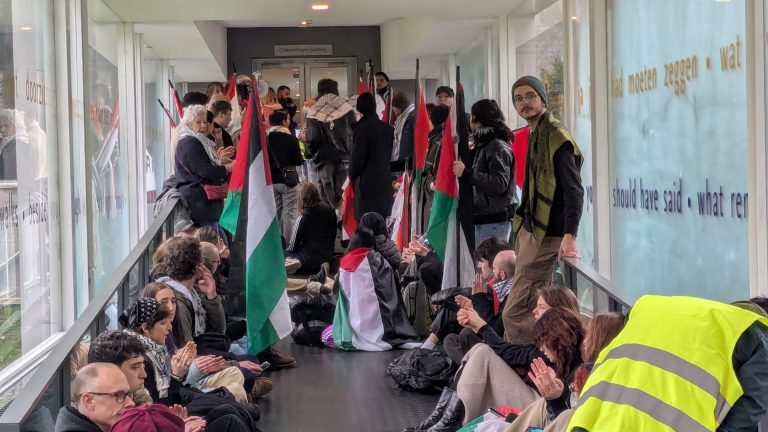 “Dit is belachelijk” protest op Tilburg University voor opheffen van banden met Israël